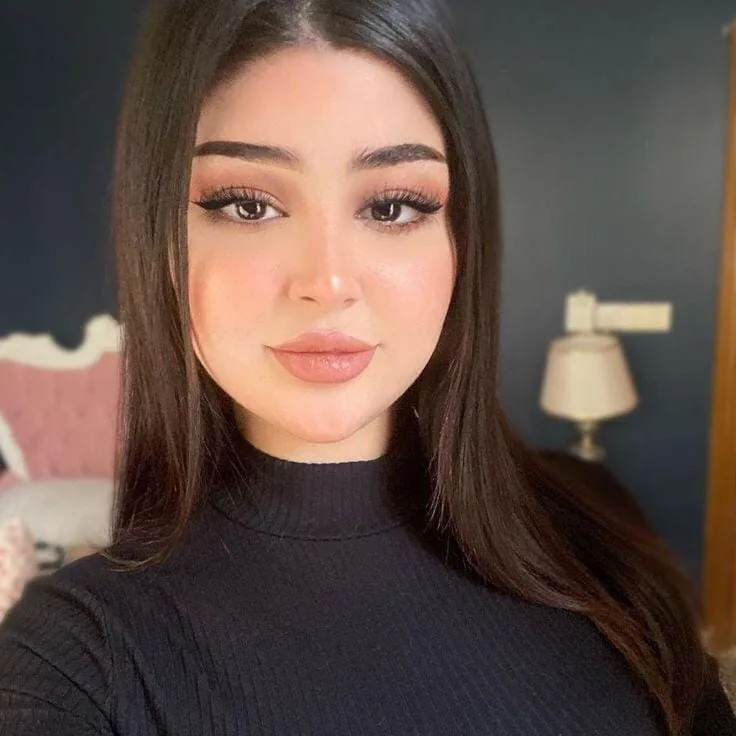 Ceren - Ümraniye Escort