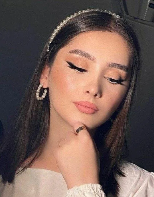 Ceren - Ümraniye Escort