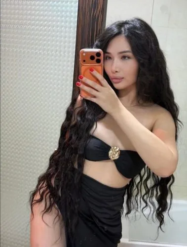 Su - Ümraniye Escort