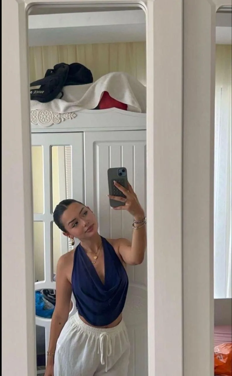 Gül - Ümraniye Escort