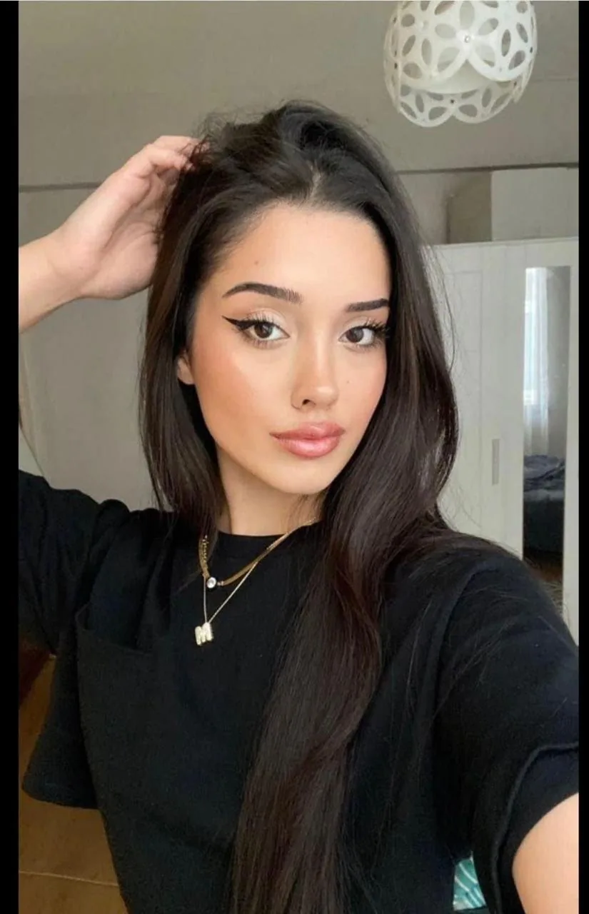 Gül - Ümraniye Escort