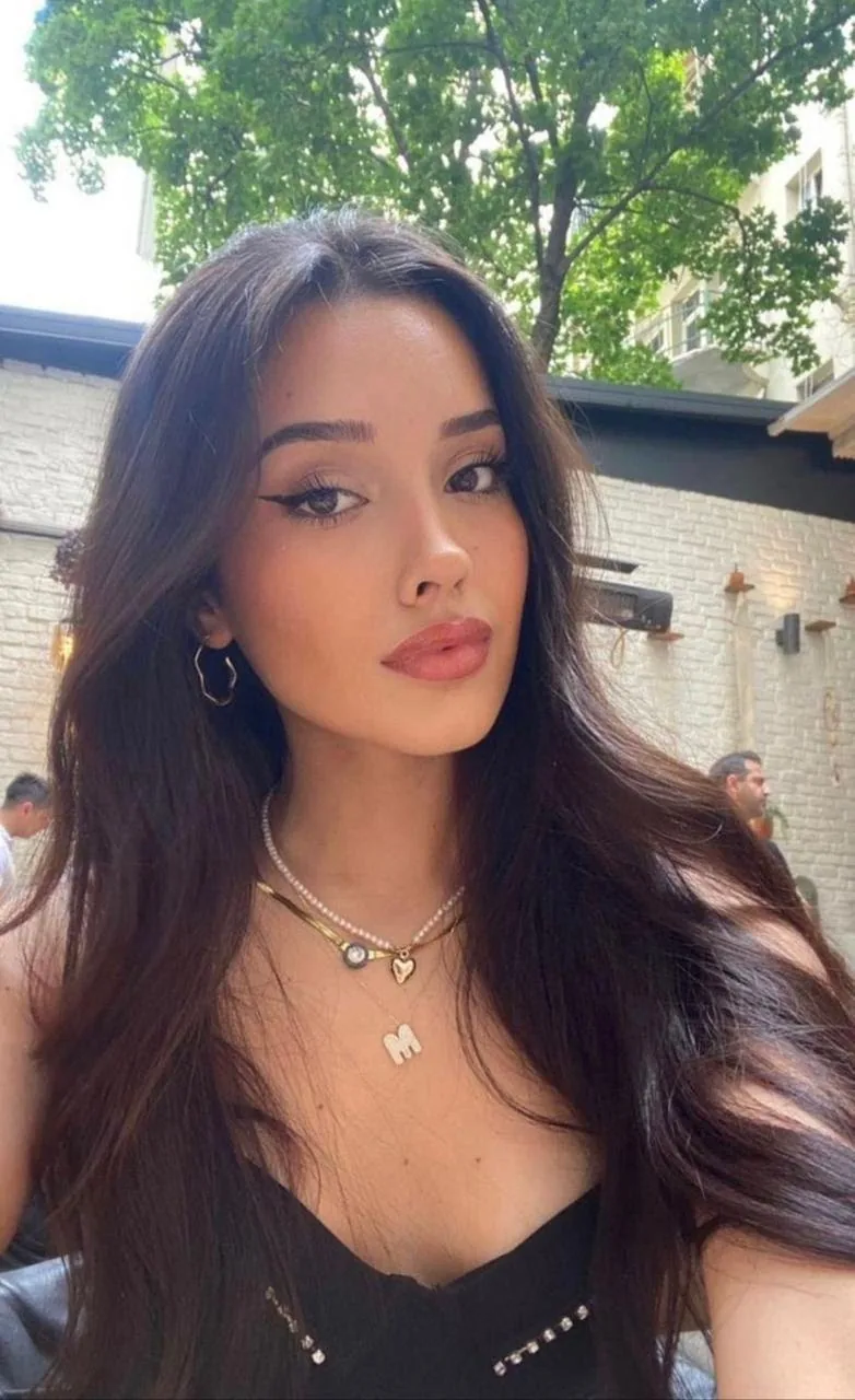 Gül - Ümraniye Escort